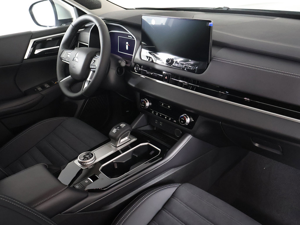 New 2026 Mitsubishi Outlander SE AWD/4WD image 29
