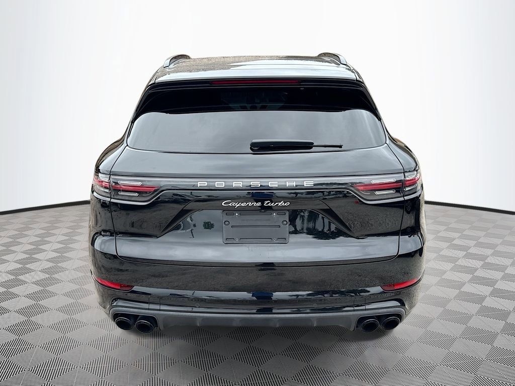 Used 2019 Porsche Cayenne Turbo w/ Premium Plus Package image 7