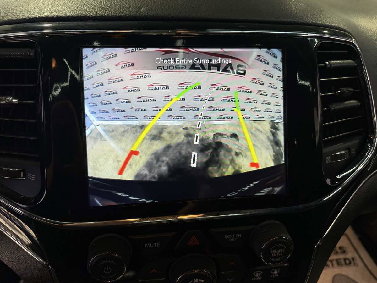 Used 2021 Jeep Grand Cherokee Trailhawk AWD/4WD image 26