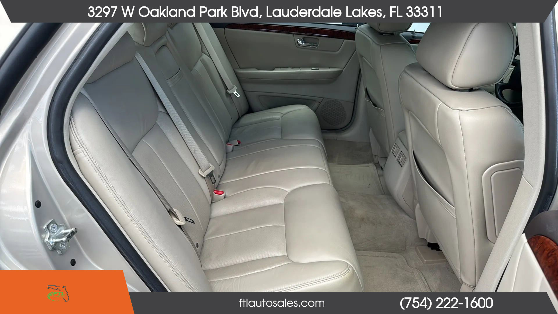 Used 2007 Cadillac DTS w/ Trunk Convenience Package image 47