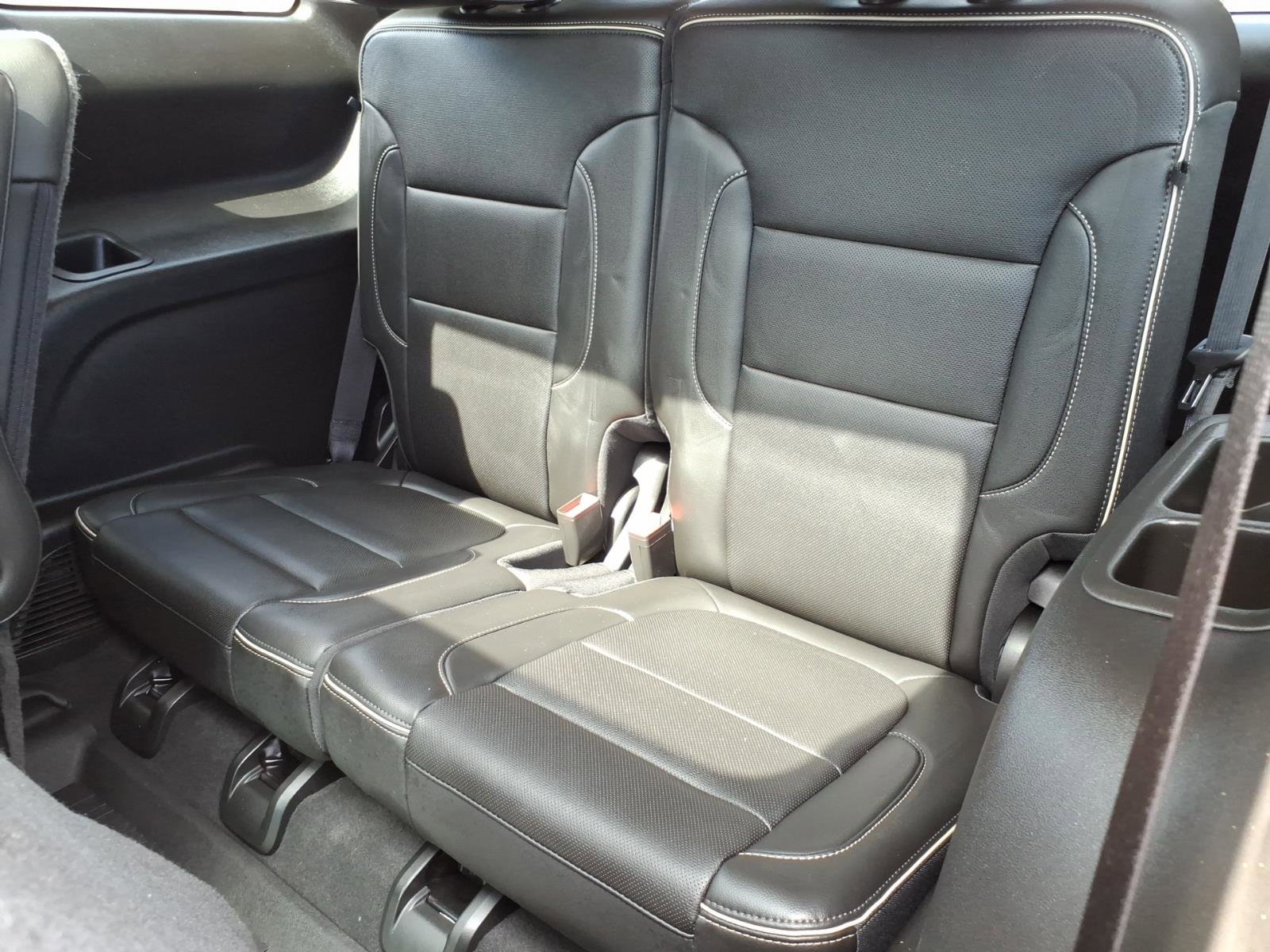 Certified 2023 GMC Acadia Denali w/ Denali Ultimate Package AWD/4WD image 12