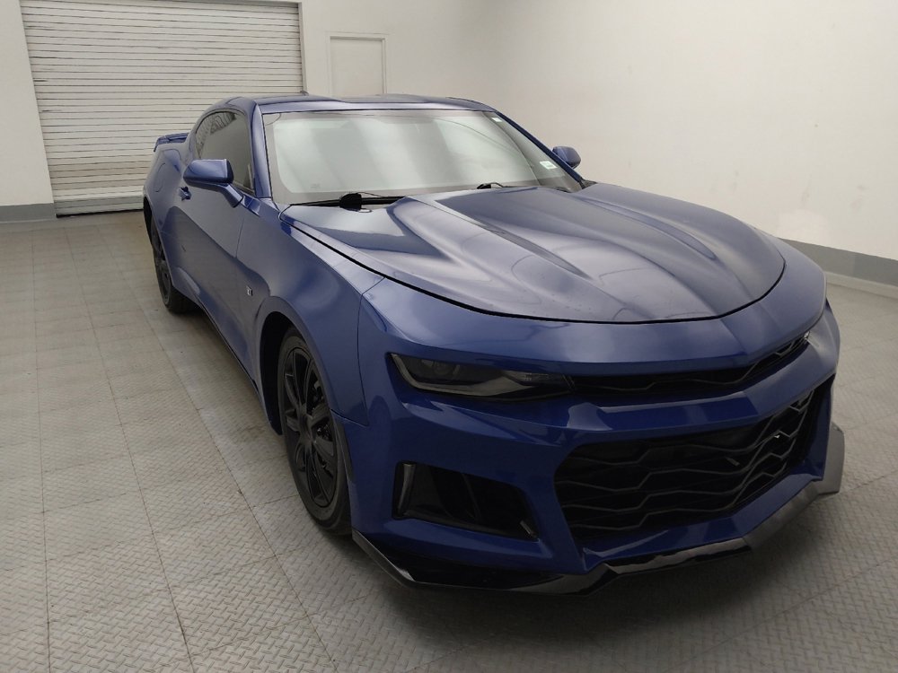 Used 2019 Chevrolet Camaro LS RWD image 13