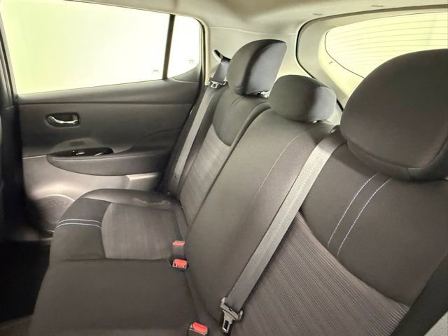 Used 2021 Nissan Leaf SV image 38