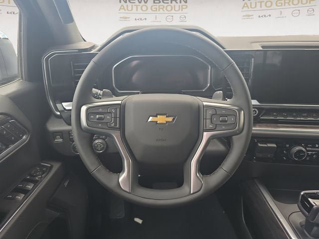 New 2026 Chevrolet Silverado 1500 LTZ w/ LTZ Premium Package AWD/4WD image 12