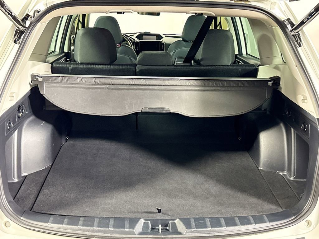 Used 2022 Subaru Forester Premium image 21