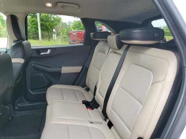 Used 2020 Ford Escape Titanium AWD/4WD image 10