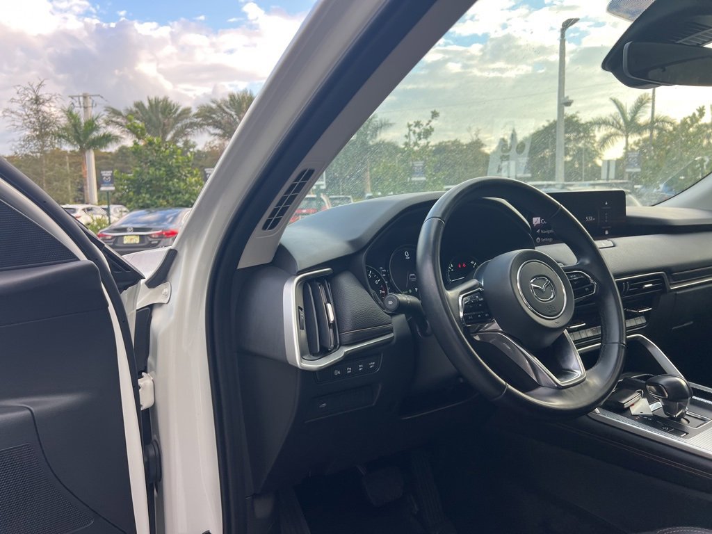 Certified 2025 MAZDA CX-70 3.3 Turbo w/ Preferred Package image 26