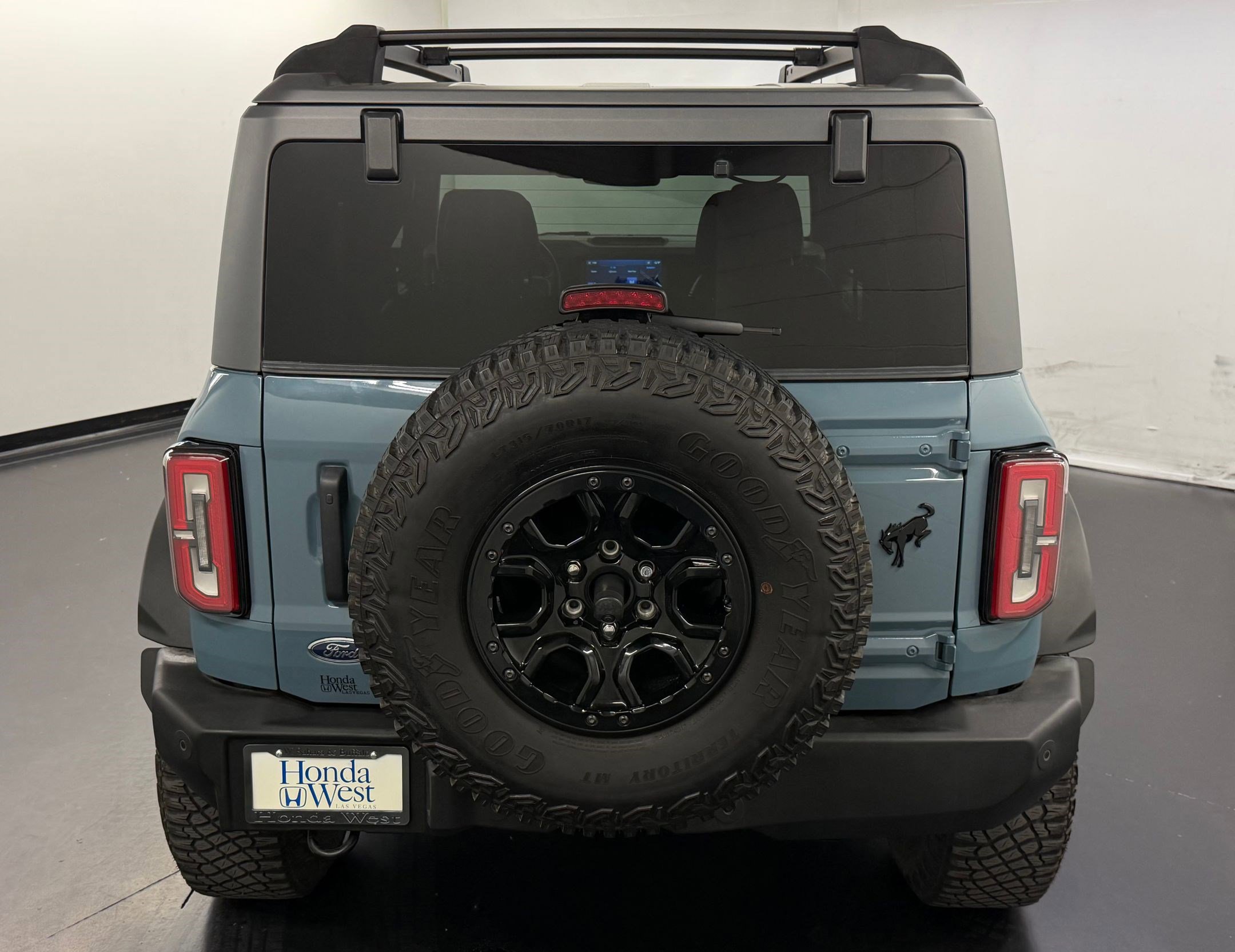 Used 2022 Ford Bronco Wildtrak image 10