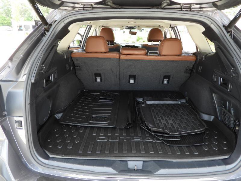 Used 2022 Subaru Outback Touring XT AWD/4WD image 39