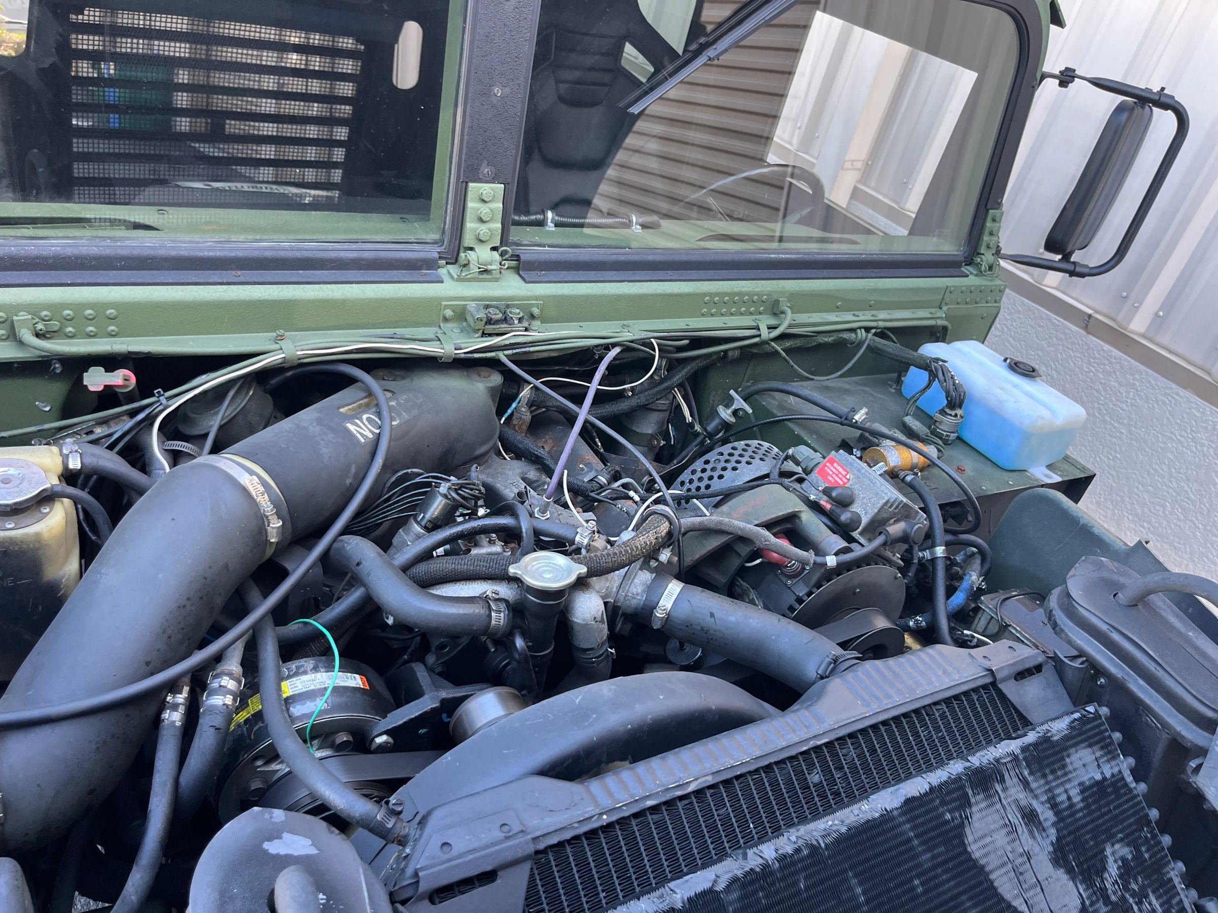 Used 1998 HUMMER H1 image 12