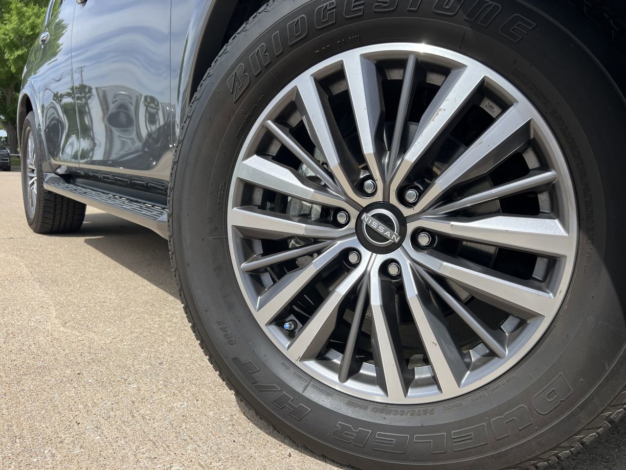 Certified 2024 Nissan Armada SL w/ Captain's Chairs Package image 7