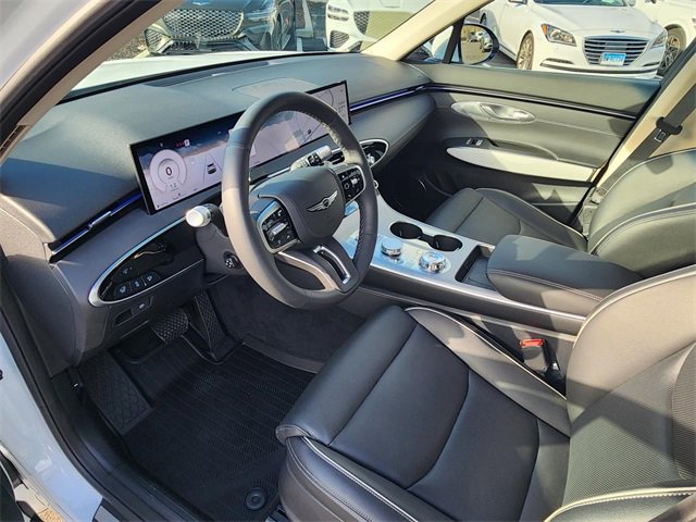 Used 2026 Genesis GV70 2.5T Advanced image 37