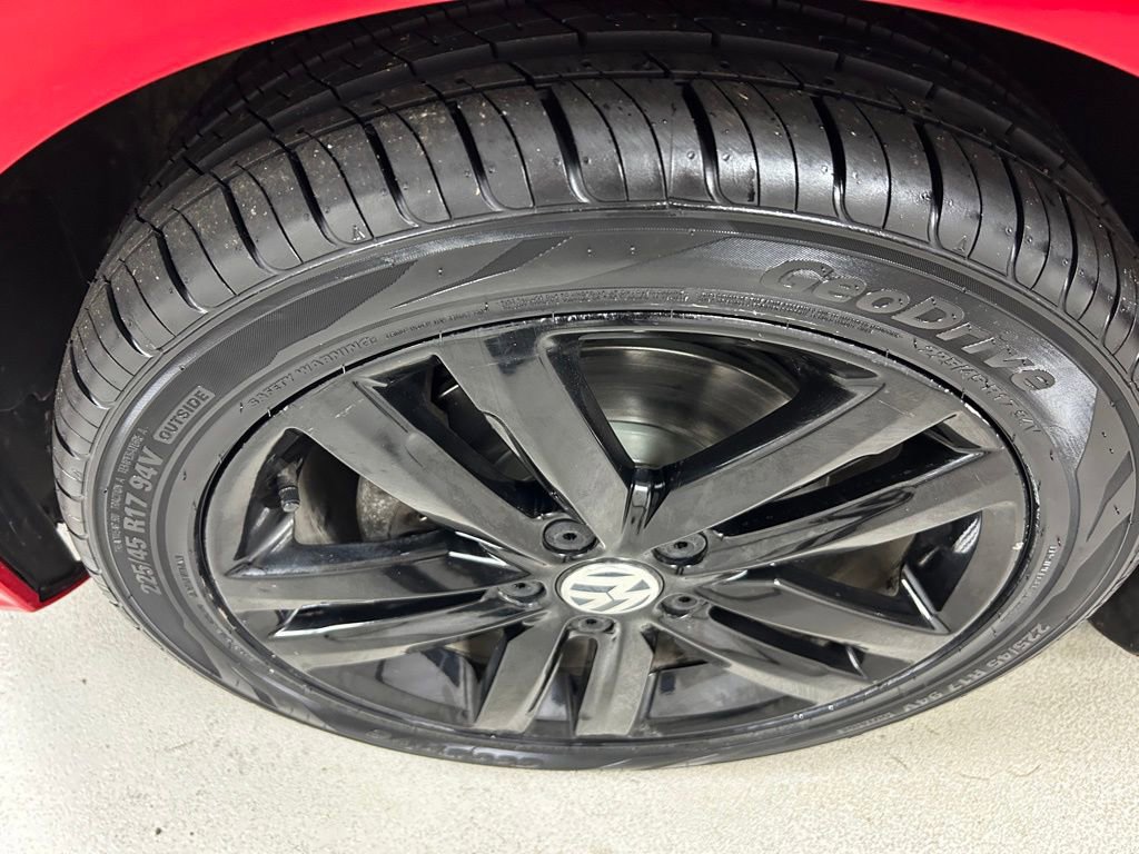 Used 2018 Volkswagen Jetta Sport image 9