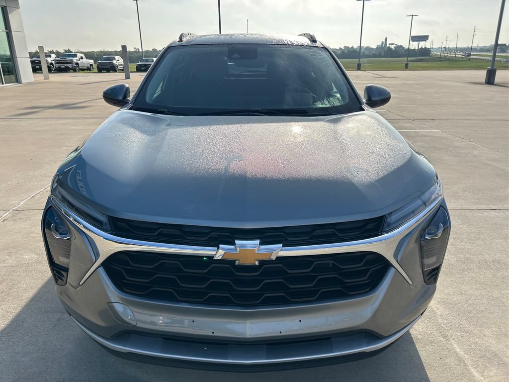 Used 2026 Chevrolet Trax LT FWD image 20