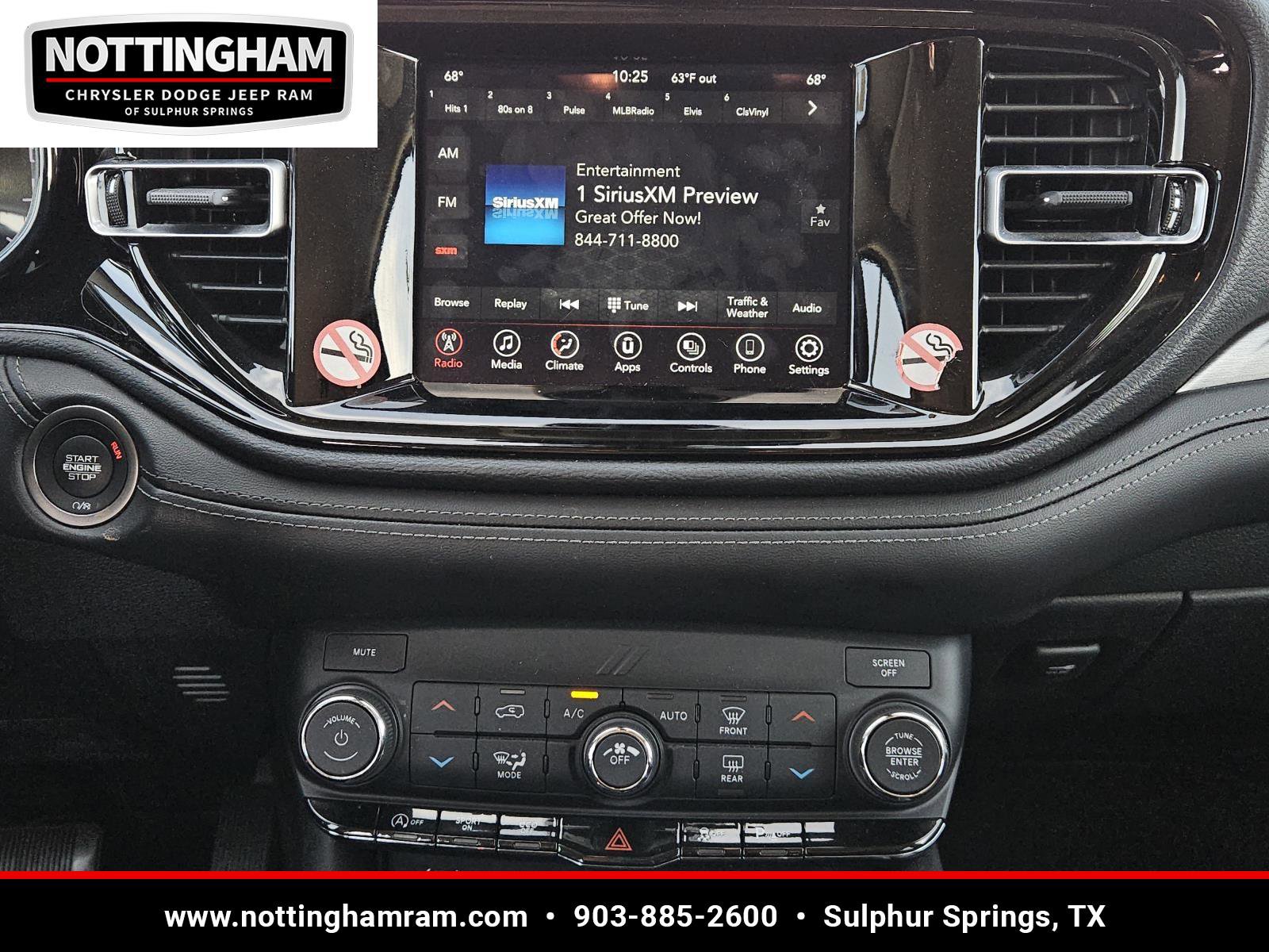 Used 2022 Dodge Durango SXT image 11
