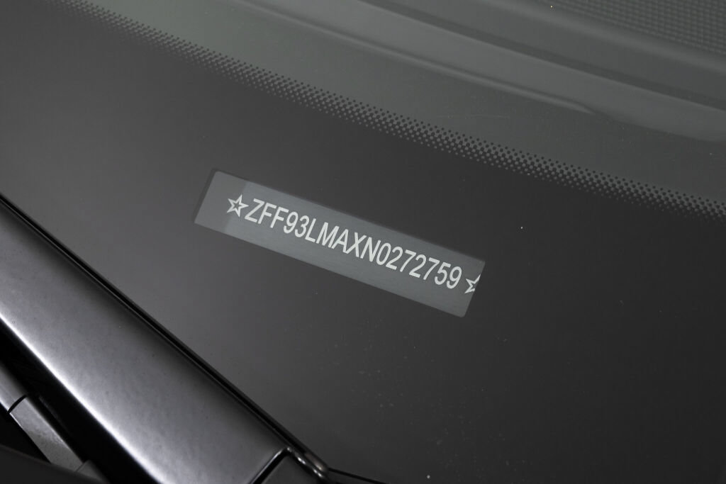 Used 2022 Ferrari F8 Tributo RWD image 26