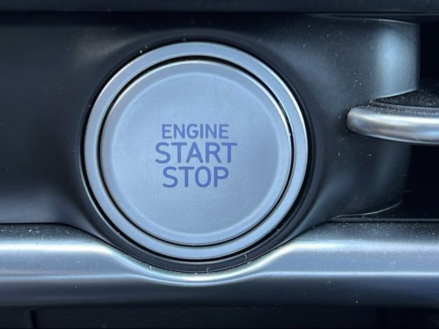 Certified 2025 Hyundai Santa Cruz SEL FWD image 30
