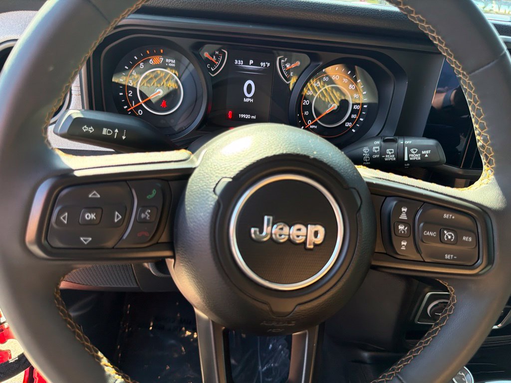 Used 2024 Jeep Wrangler Unlimited Sport AWD/4WD image 15