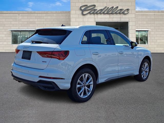 Used 2023 Audi Q3 2.0T Premium Plus w/ Premium Plus Package image 8