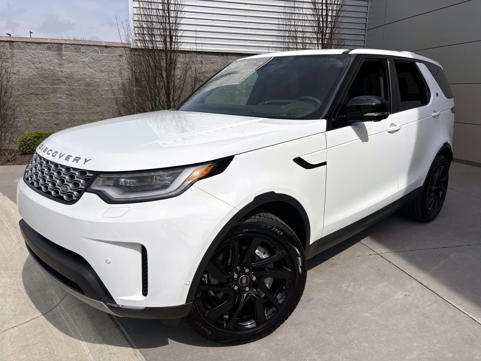 Used 2025 Land Rover Discovery S