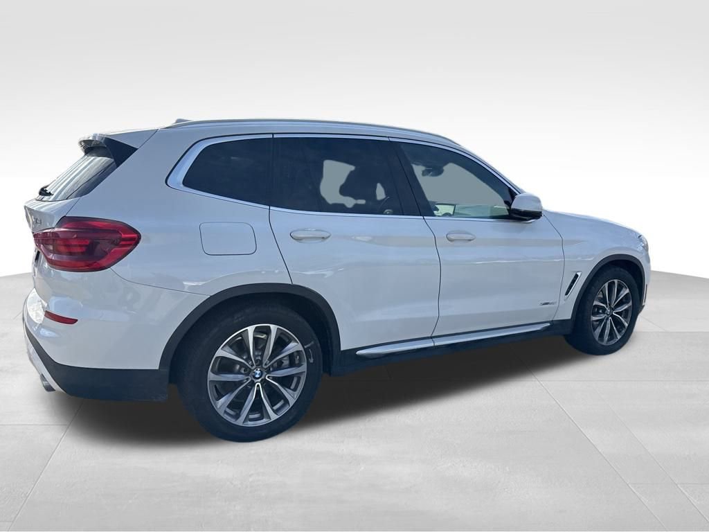 Used 2018 BMW X3 xDrive30i image 12