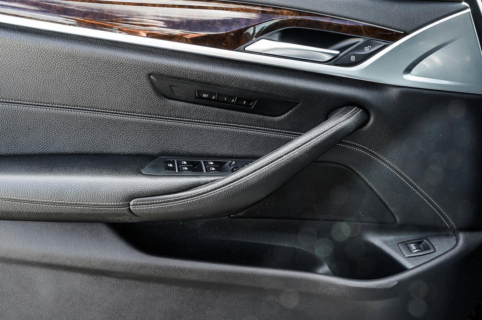 Used 2019 BMW 540i xDrive w/ Premium Package image 21