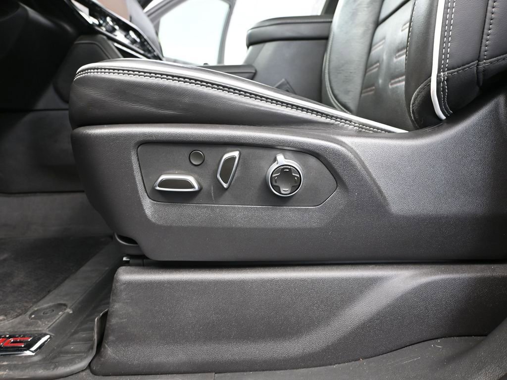 Used 2024 GMC Sierra 2500 AT4X image 21