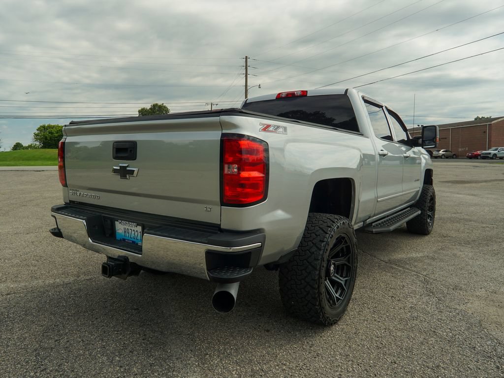 Used 2016 Chevrolet Silverado 2500 LT w/ LT Convenience Package AWD/4WD image 3