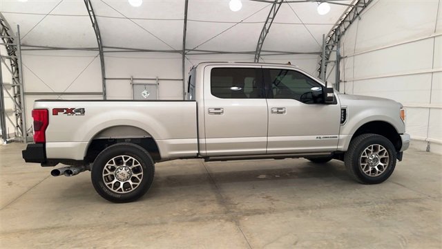 Used 2019 Ford F250 Lariat w/ Lariat Ultimate Package image 9