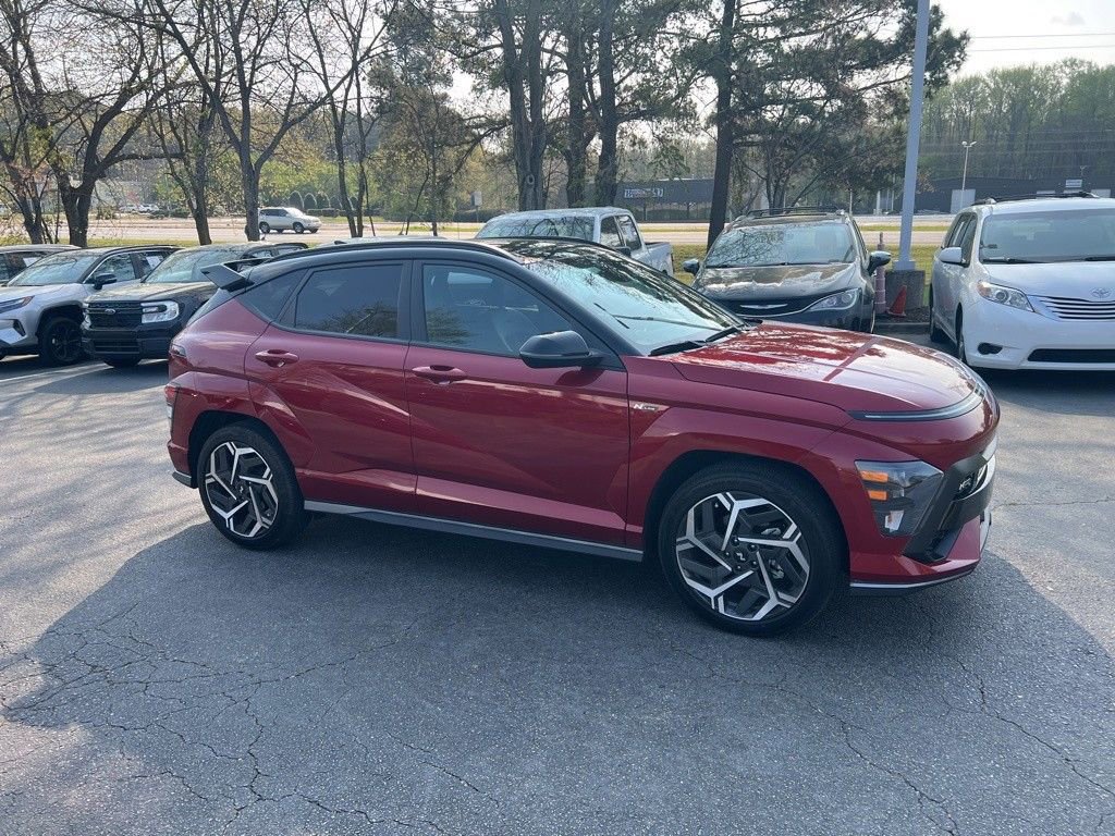 Used 2024 Hyundai Kona N Line image 11