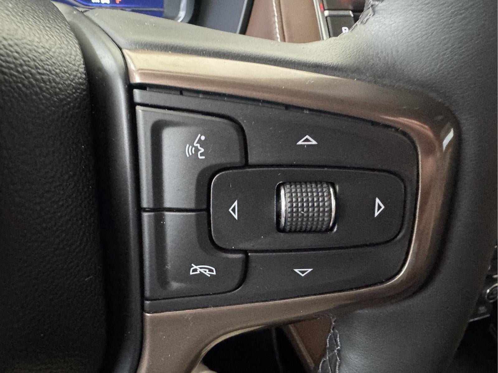 Used 2024 Chevrolet Tahoe High Country AWD/4WD image 13