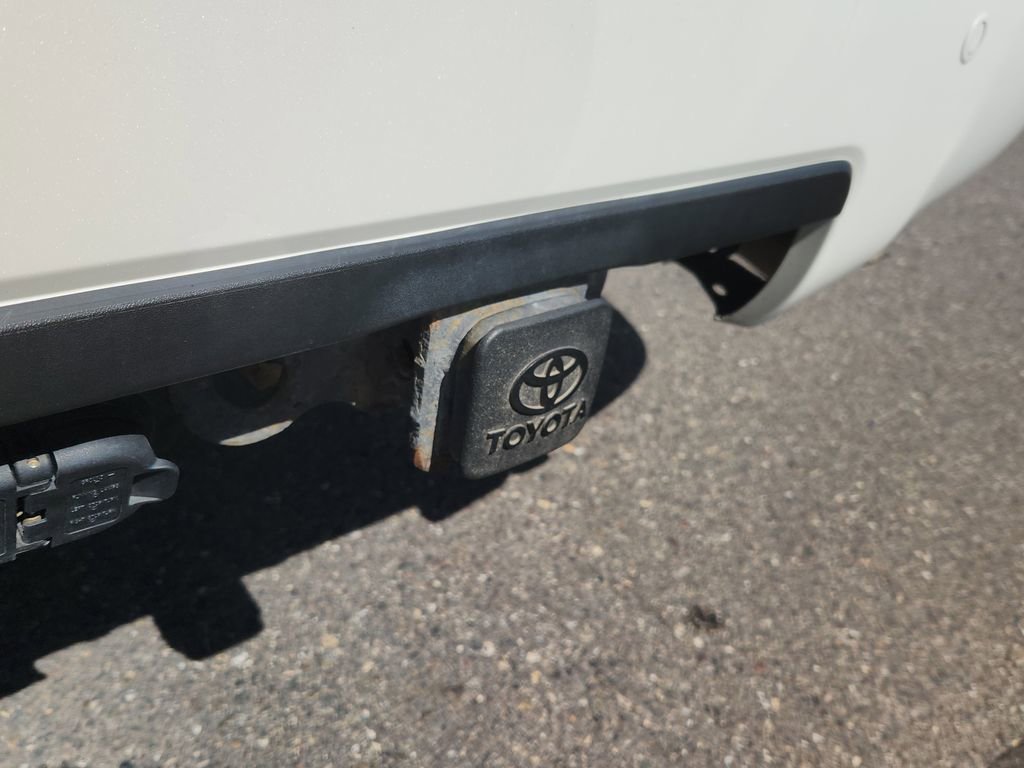 Used 2013 Toyota Sequoia Platinum AWD/4WD image 16
