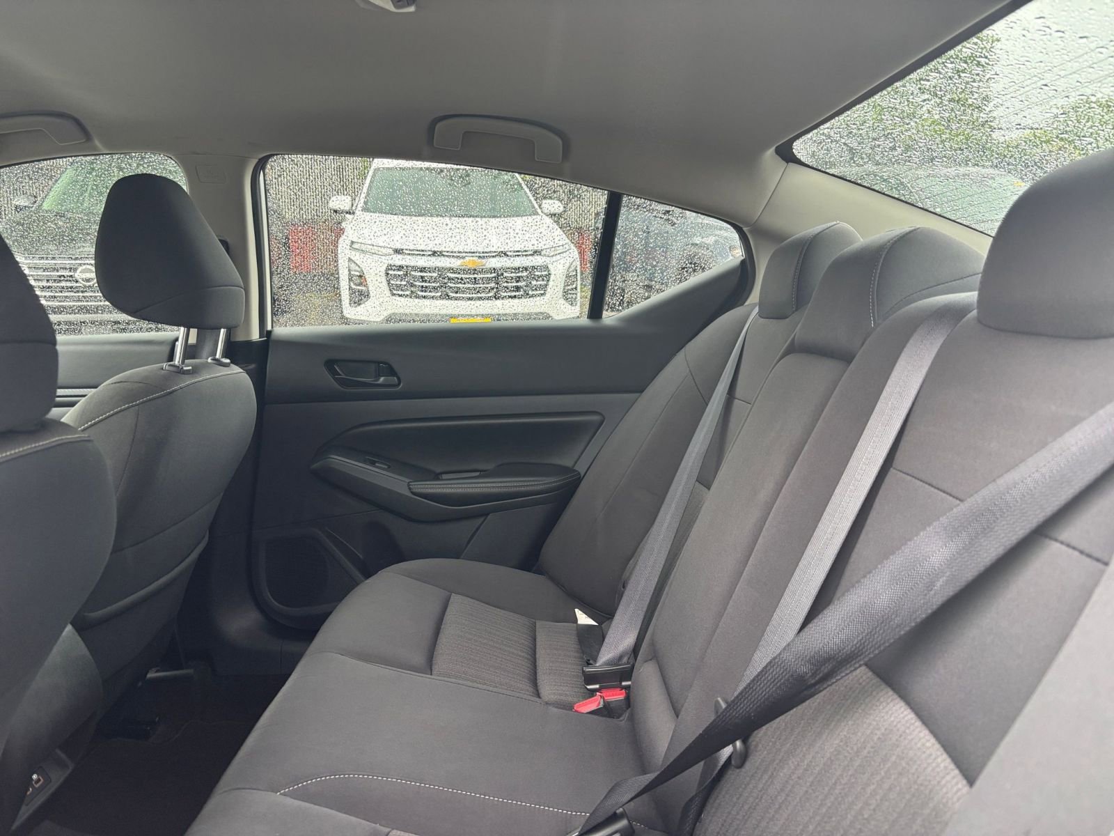 Used 2025 Nissan Altima 2.5 SV FWD image 21