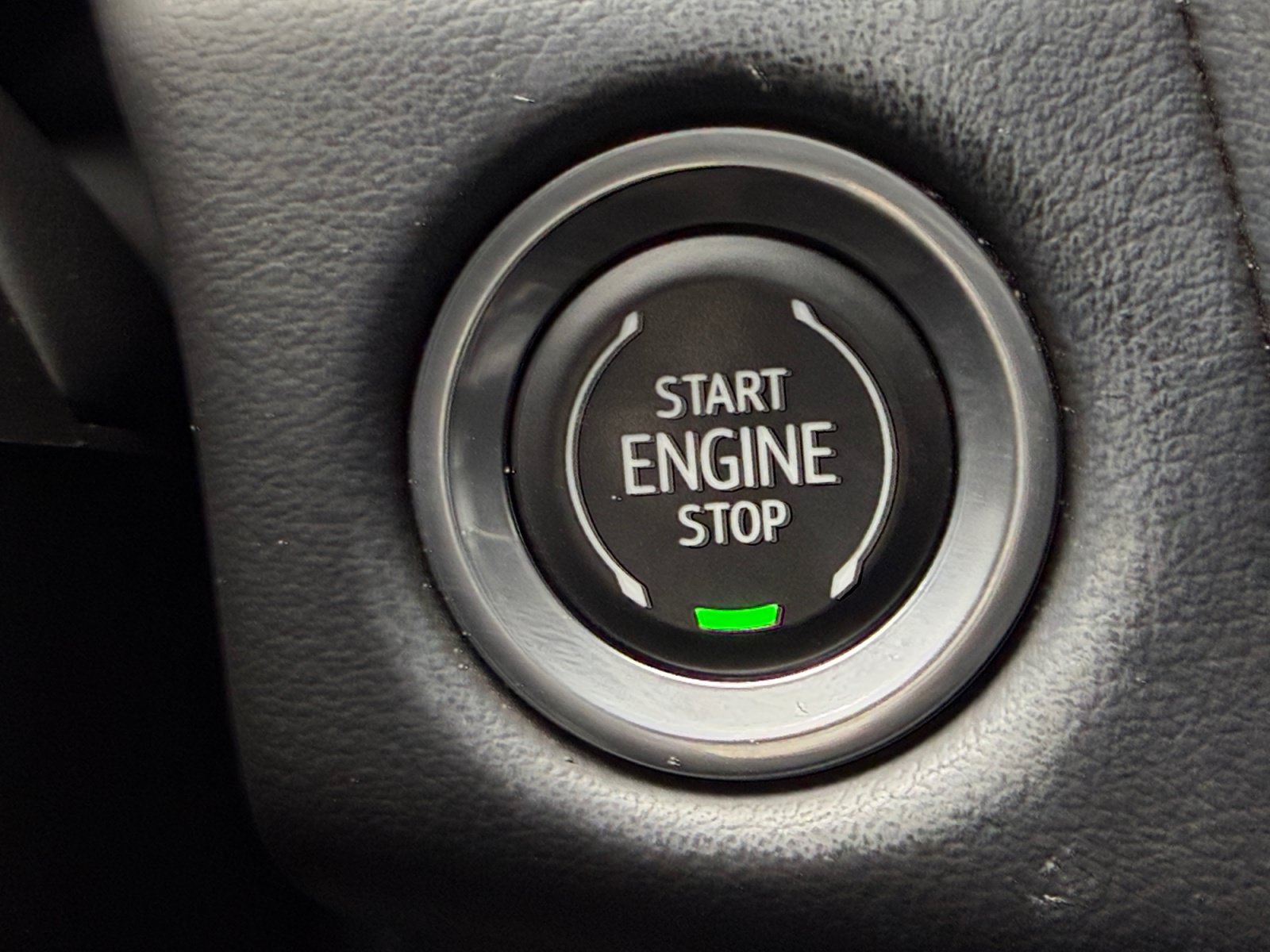 Used 2023 Chevrolet Suburban RST AWD/4WD image 26