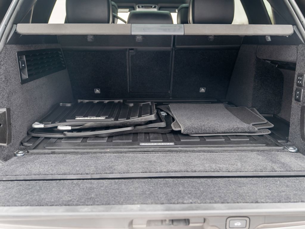 Certified 2022 Land Rover Range Rover Westminster Edition image 37