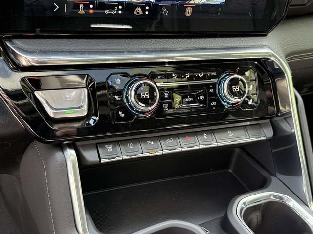 New 2026 GMC Sierra 2500 Denali w/ Denali Reserve Package AWD/4WD image 18