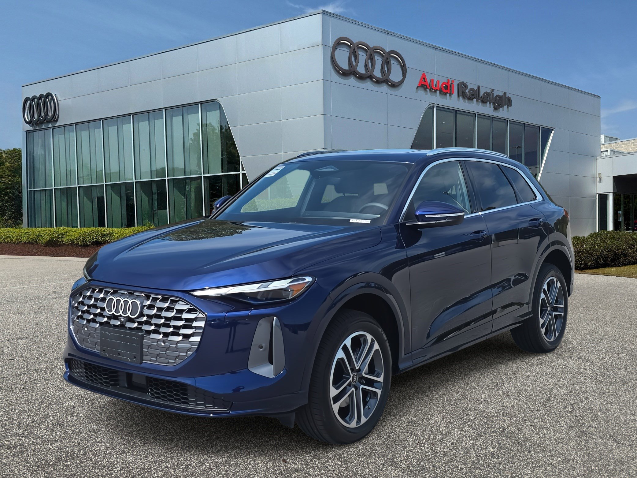 New 2025 Audi Q5 Premium