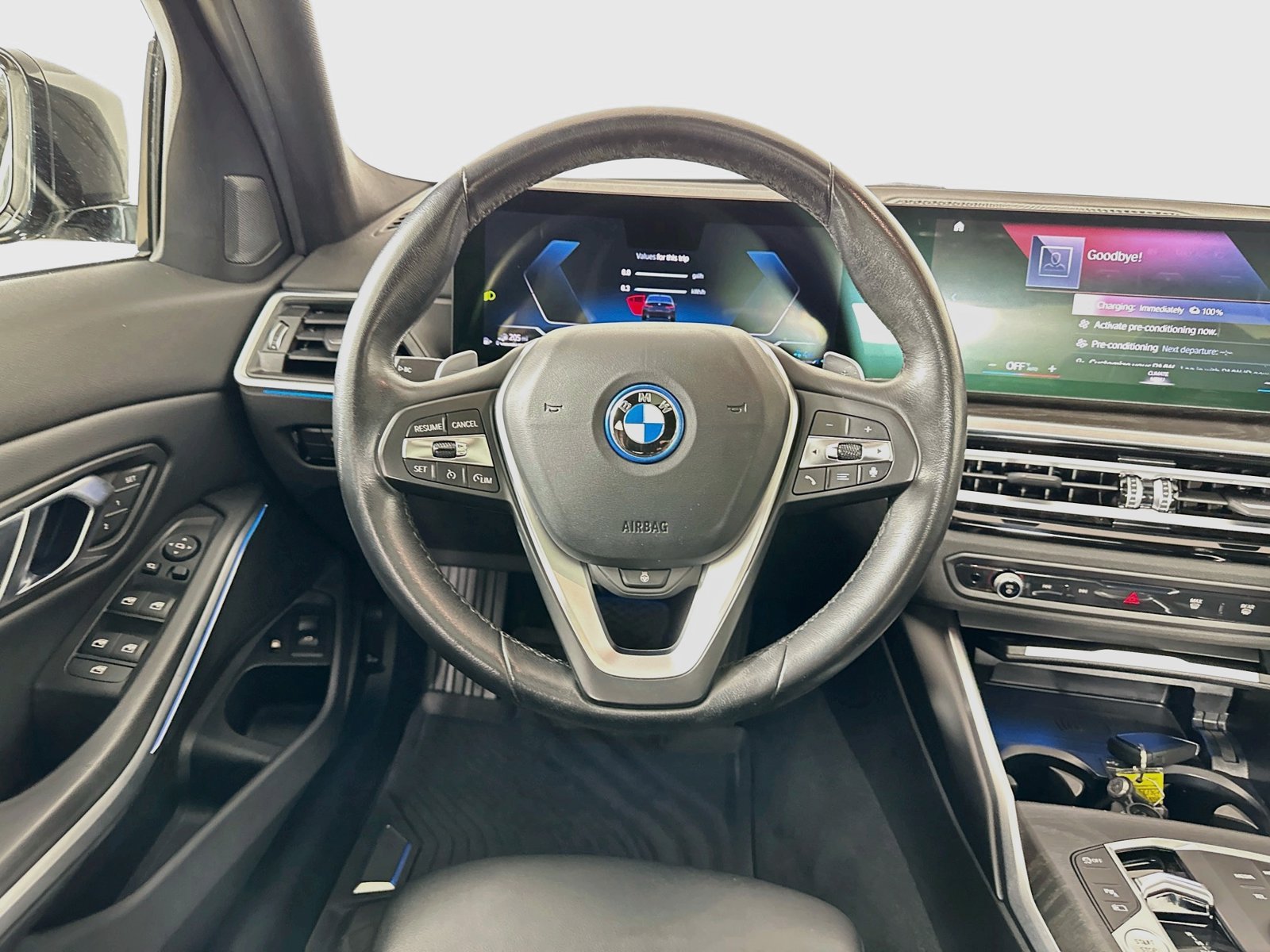 Used 2023 BMW 330e xDrive w/ Premium Package AWD/4WD image 16