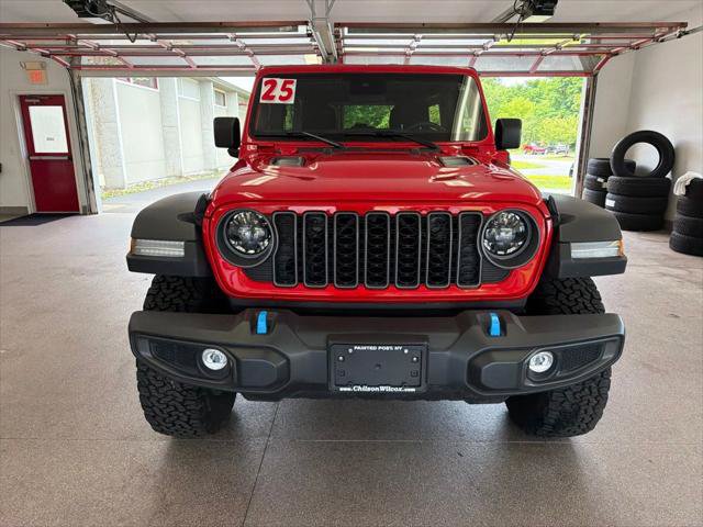 Certified 2025 Jeep Wrangler Unlimited Rubicon 4xe w/ Convenience Group AWD/4WD image 2