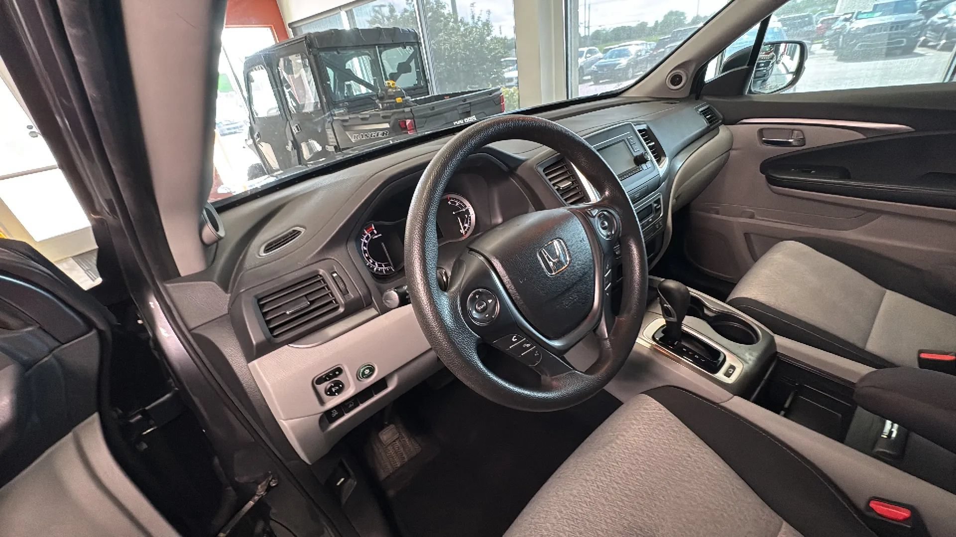 Used 2017 Honda Ridgeline RTS image 28