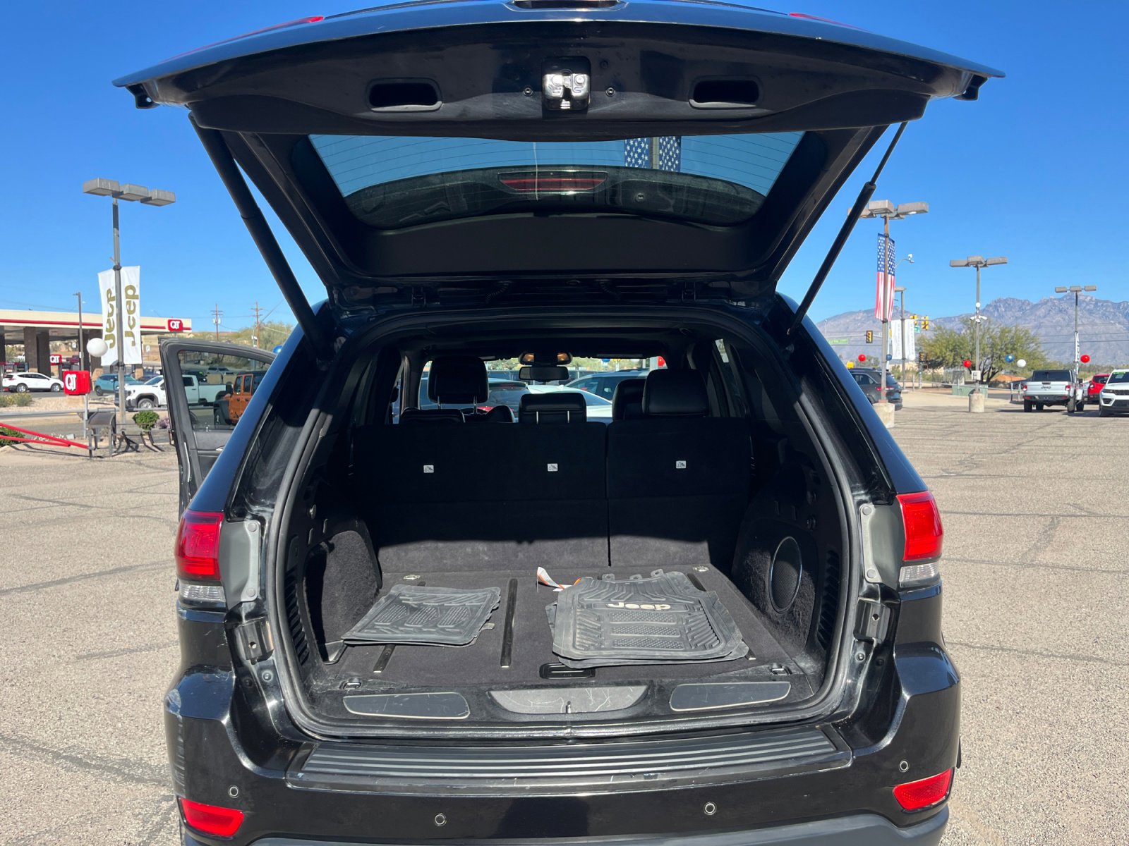 Used 2014 Jeep Grand Cherokee Limited image 34