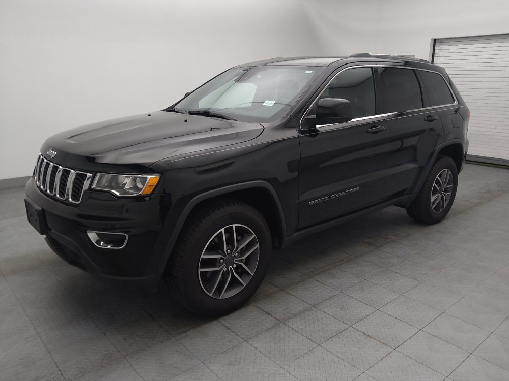 Used 2020 Jeep Grand Cherokee Laredo w/ Security & Convenience Group image 2