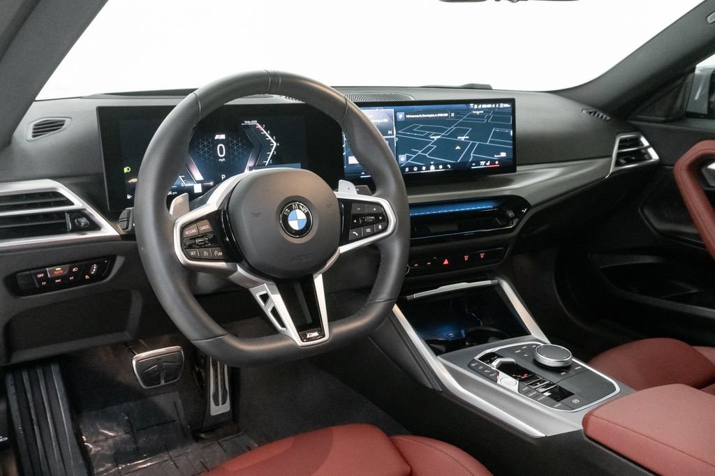 Used 2025 BMW 230i xDrive Coupe w/ M Sport Package AWD/4WD image 9