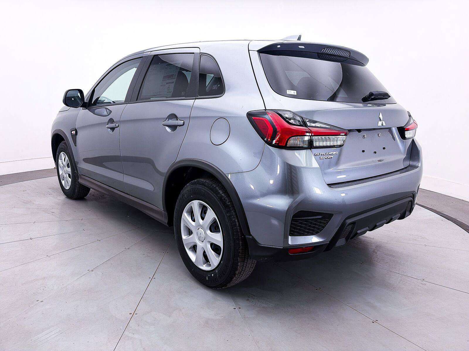 New 2027 Mitsubishi Outlander Sport FWD image 5