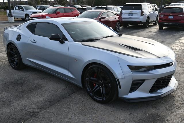 Used 2018 Chevrolet Camaro SS image 7