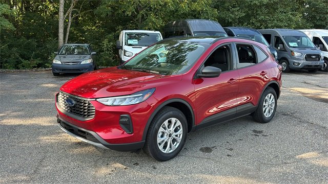 New 2025 Ford Escape Active w/ Tech Pack #1 image 2