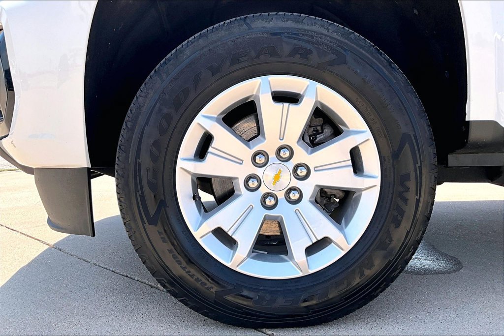 Used 2022 Chevrolet Colorado LT AWD/4WD image 10
