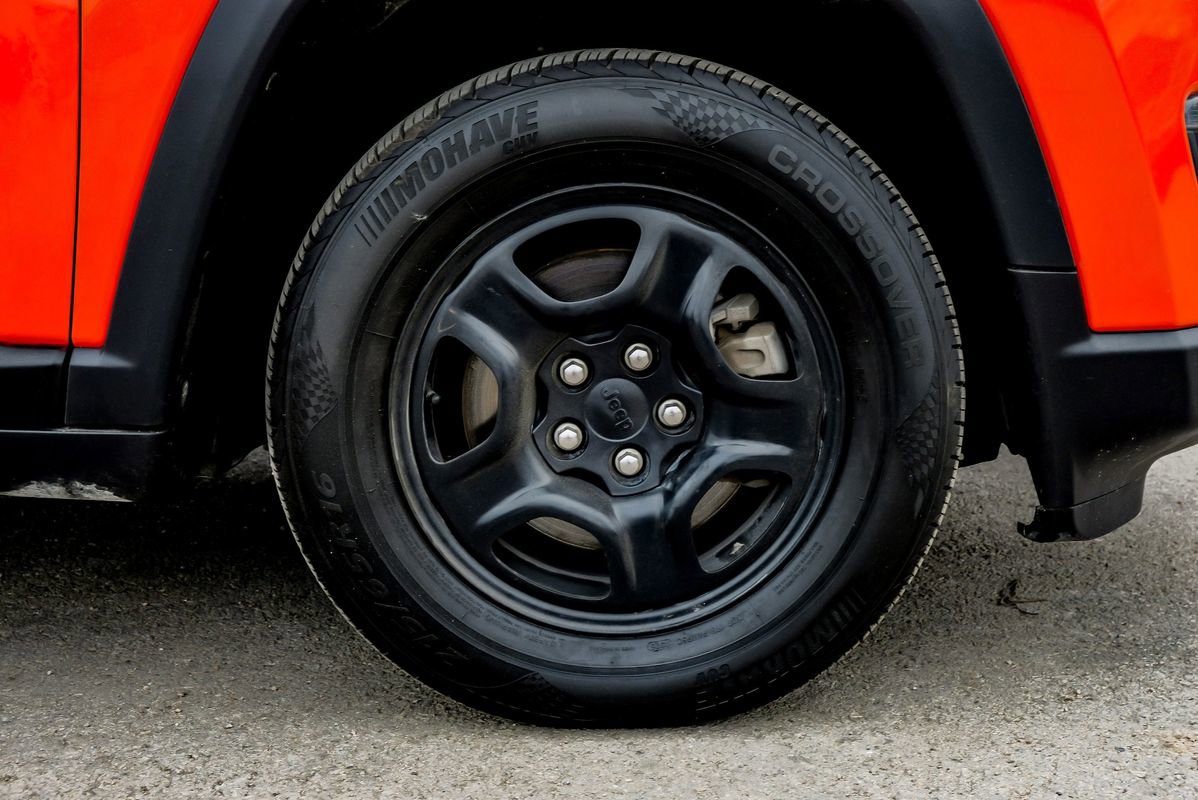 Used 2020 Jeep Compass Sport w/ Cold Weather Group image 59