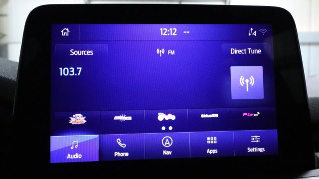 Used 2020 Ford Escape SEL image 15