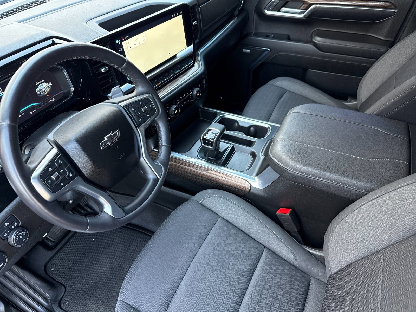 Used 2023 Chevrolet Silverado 1500 RST image 10